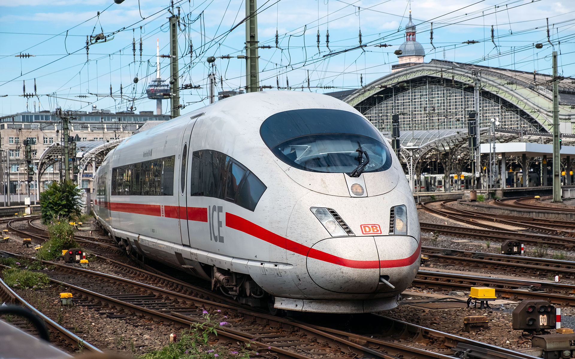 Deutsche Bahn train